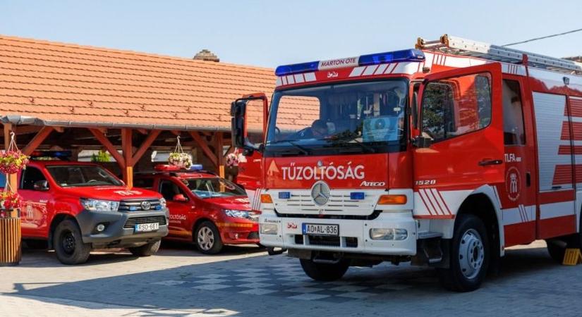 Életmentő technika Fejérben: Ezzel a piros csodával védik ezentúl az M7-est