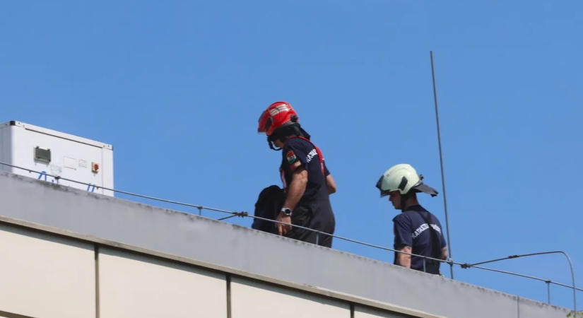 Tűz az Ormai László Asztalitenisz Csarnokban: veszélybe került a fallabda Európa-bajnokság