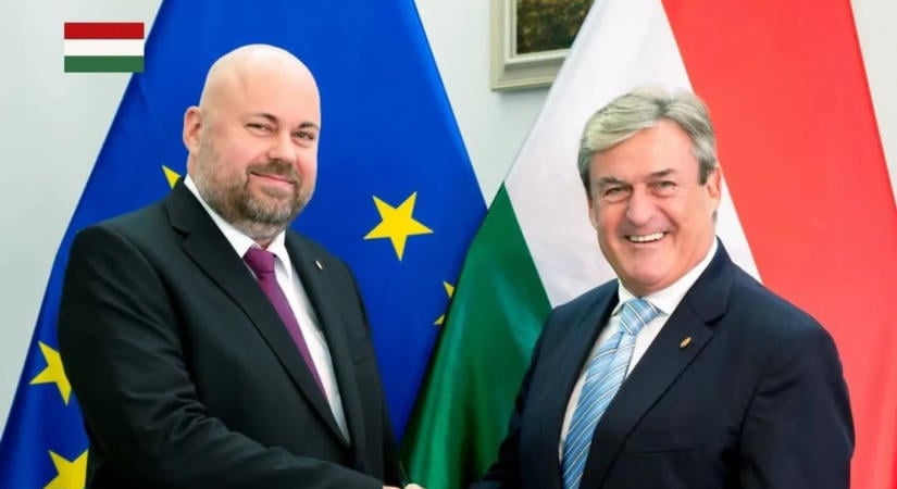 Alakul az RTL-kormány, most Kapitány István igazolt le egy újságírót
