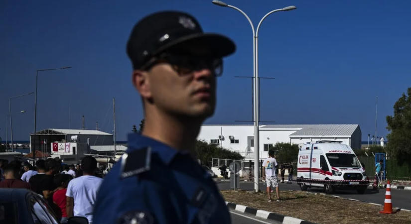 Nyolc embert őrizetbe vettek a ciprusi kompkatasztrófa után