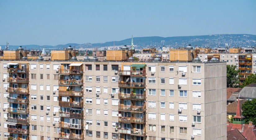 Szakértő: egyre többen költöznek ki Budapestről az agglomerációba, jelentős az ingatlan vételárában és a törlesztőben is a különbség