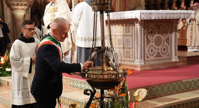 Megemlékeztek Assisi Szent Ferenc halálának 800. évfordulójáról