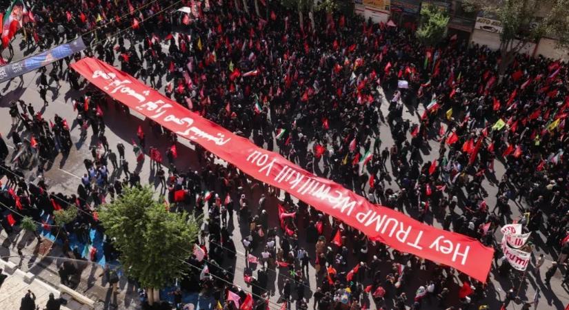 Eltemették Hamenei ajatollahot