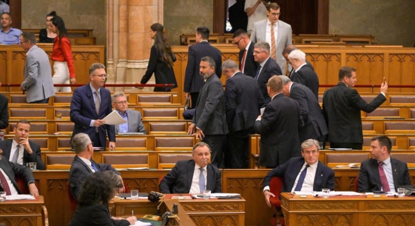 Benyújtották a törvényjavaslatot, szigorodnak a vagyonosodási vizsgálatok