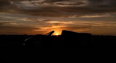 A Hennessey fotókat közölt a Venom F5 roadster végső változatáról