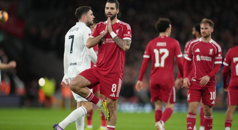 Egyötöd részt magyar csapattal kezdte meg a felkészülést a Liverpool