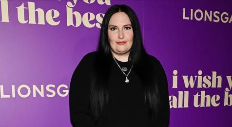 Lena Dunham anya lett!