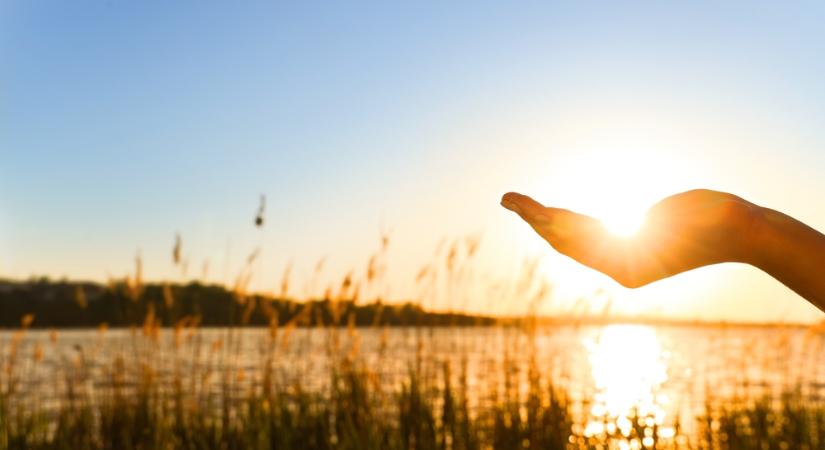 Csaknem 33 Celsius-fokra melegedett a Balaton vízfelszíne