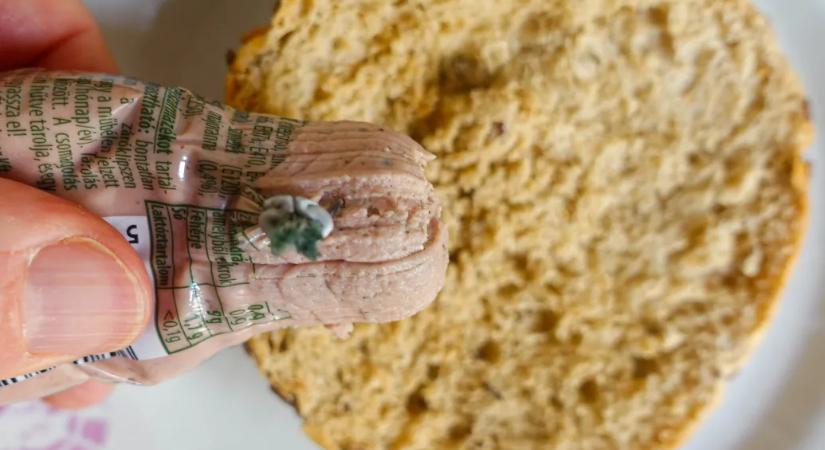 Miért nyomjuk még mindig értelmetlen tömlőkből a májkrémet és a sajtkrémet?