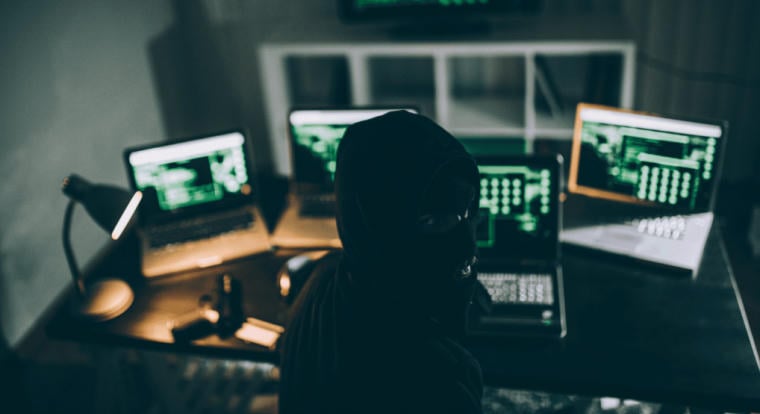 Egy hacker az 123456 jelszóval jutott be ahhoz az IT-vállalathoz, ami több millió személy adatait őrzi