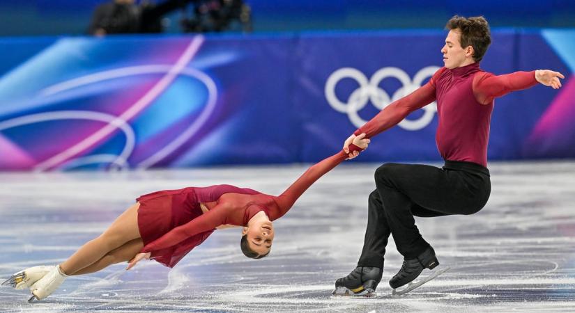 A negyedik helyről várja a kűrt a magyar műkorcsolyapáros az olimpián