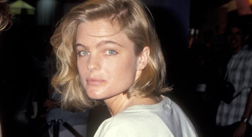 Így néz ki ma a Baywatch egykori szőke bombázója: Erika Eleniak 56 évesen visszatér a sorozatba