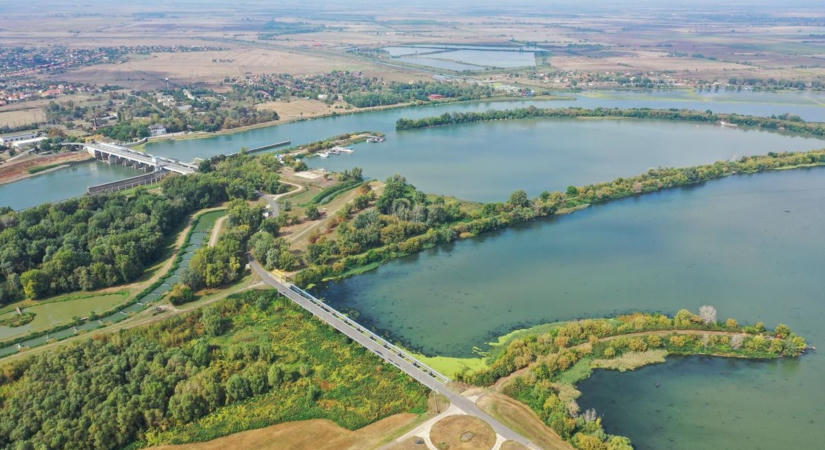 Megállítanák a Tisza-tó beépítését: már a minisztériumhoz készülnek