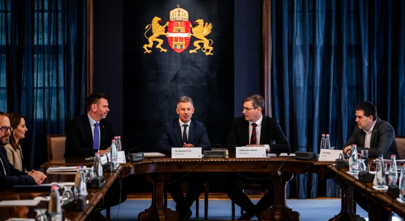 Karácsony megbékélt a kormánnyal – és ezzel elvesztette a politikai sztoriját