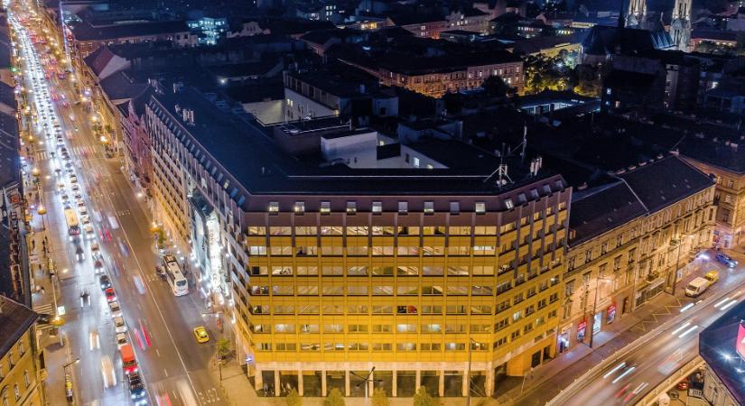 Újranyit Magyarország legnagyobb szállodája