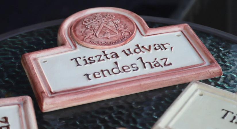 Büszke lehet a város – elismerték Törökszentmiklós legszebb portáit és konyhakertjeit