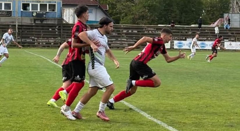 Lendületben a Balaton-partiak: magabiztos hazai győzelemmel zárta a fordulót a Siófok