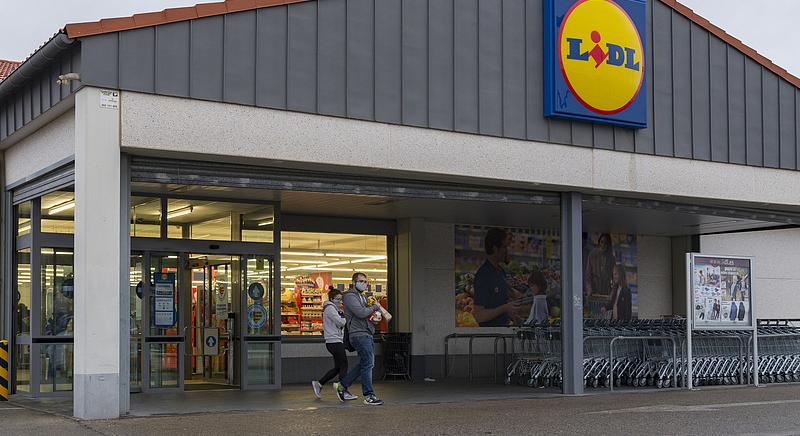 Beállt a Lidl a sorba: náluk is lehet már a pihenőkártyákkal fizetni