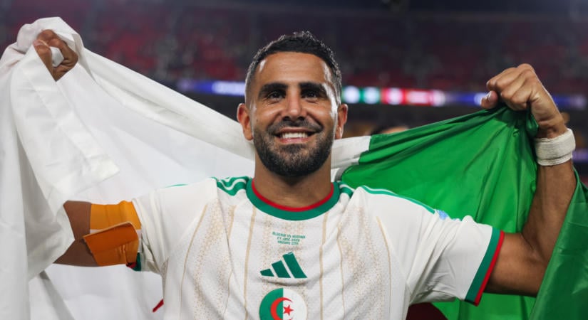 Riyad Mahrez új fejezetet nyitott: a Manchester City korábbi sztárja Katarba igazolt