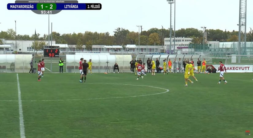 Súlyos eltiltással sújtották a bírót meglökő U16-os válogatott focistát