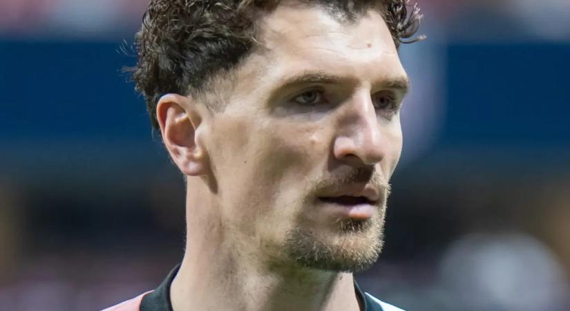 Thomas Meunier a Sunderland csapatához igazolt