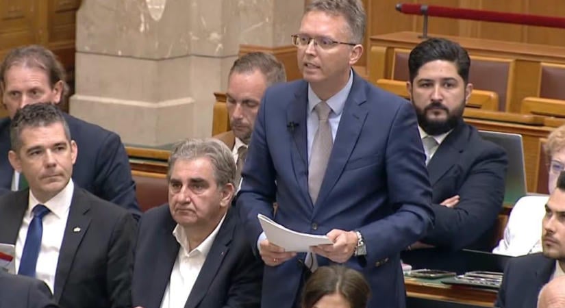 Eltűnt Hankó Balázs a Parlamentben: kiderült, hol húzza meg magát