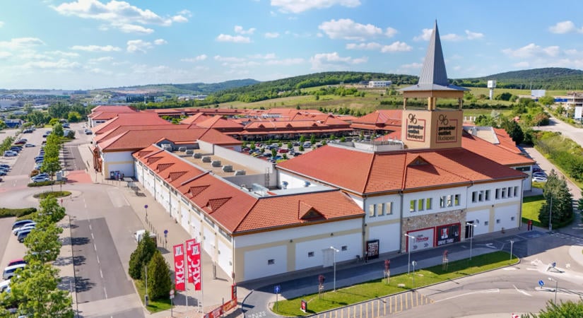 Óriási üzlet Magyarországon: a Futureal vásárolta meg az egyik legnépszerűbb hazai outletet