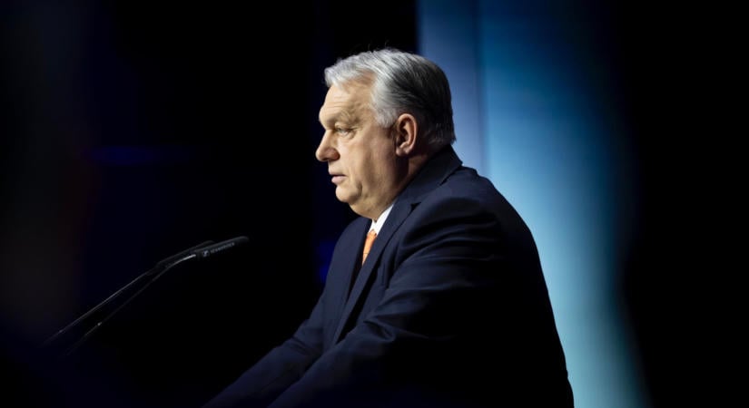 Nem akárhol fotózták le Orbán Viktort, Rogán Antalt és Schmidt Máriát