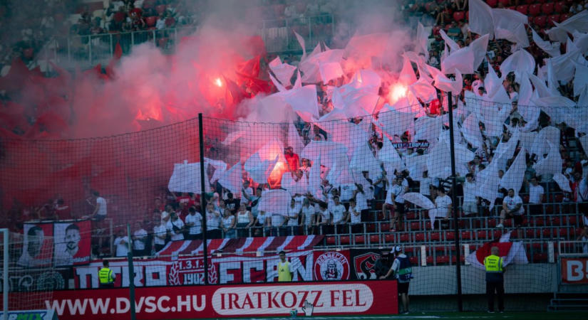 Újfent lecsapott az MLSZ a DVSC-re: szektorokra került lakat a stadionban