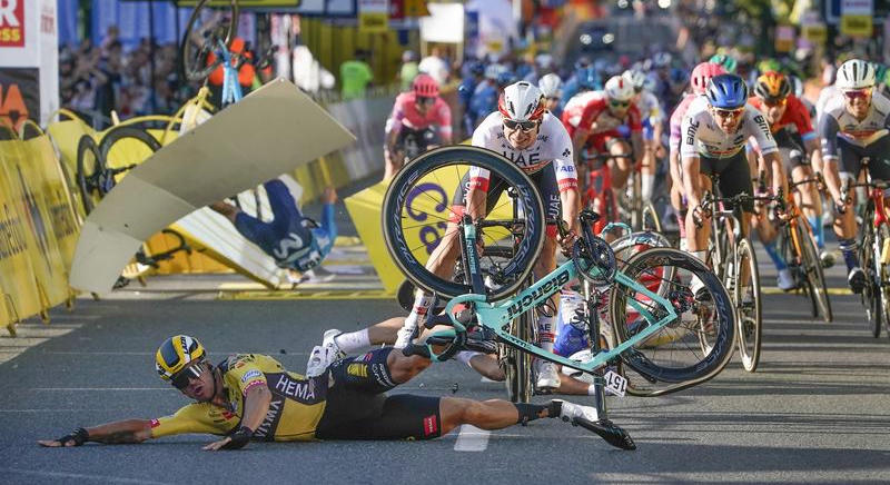 Tovább szigorítja az UCI a kordonokra vonatkozó szabályozását