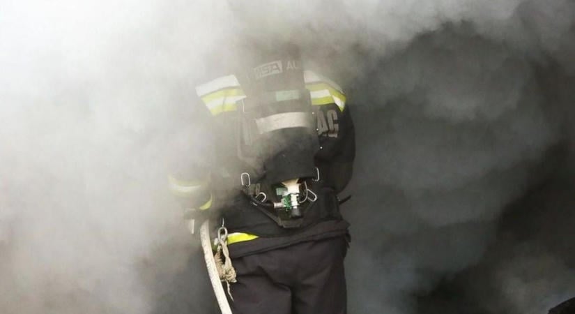 Lakóháztűz Ercsin FRISSÍTVE