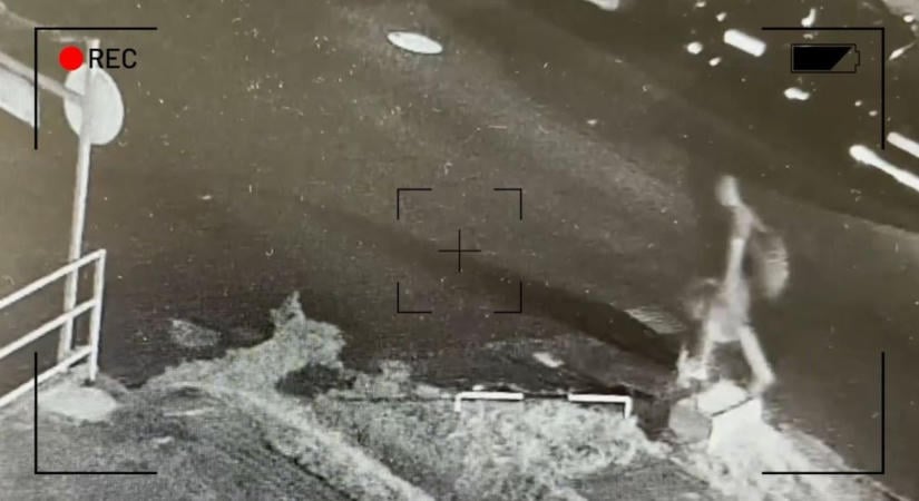 Kamera vette fel a nyíregyházi zsebmetszőt: nesztelenül csapott le az éjszakában – videóval