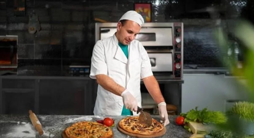 Csaknem 700 forintot kérnek a pizza felszeleteléséért a szomszédban