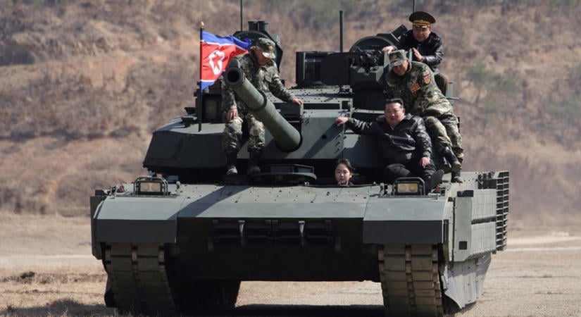 Robbanhat a puskaporos hordó: Észak-Korea épp aknákkal pakolja tele a déli határát