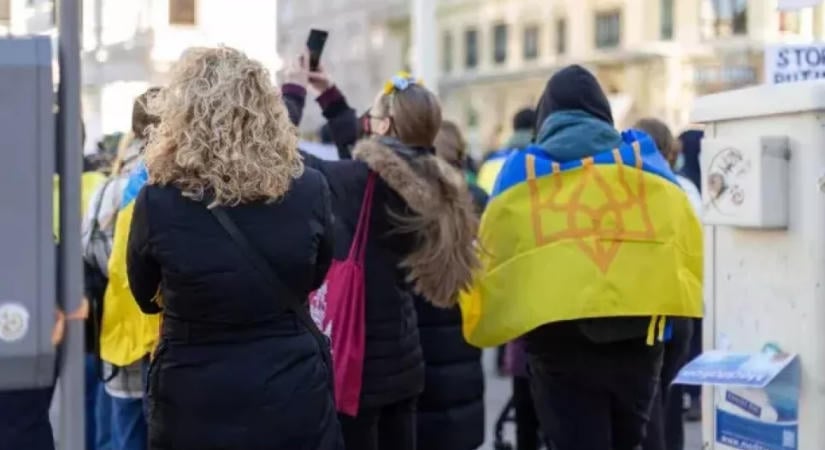 Csehországban a felére tervezik csökkenteni az ukrán menekültek járandóságát