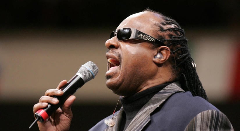Ötven év után újra megnyílt Stevie Wonder dalainak titkos archívuma
