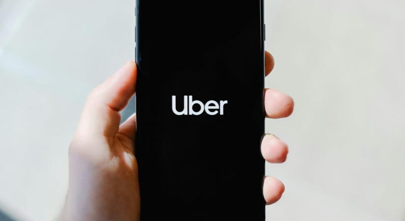 Hatalmas leépítésbe kezd az Uber, alkalmazottai akár 10 százalékát is elküldheti