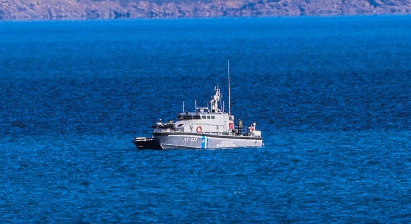 Két migránsokat szállító hajó borult fel Görögországban: 12 halott, köztük egy csecsemő