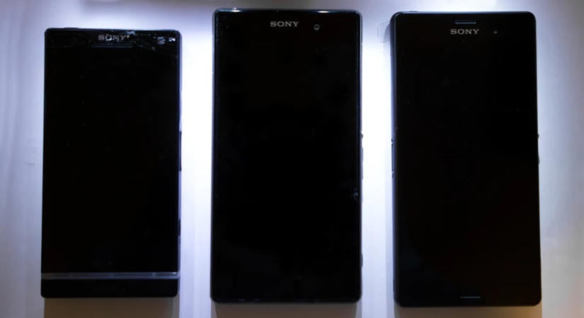 A családi fotók ott maradhatnak a lezárt telefonban – ki fér hozzájuk egy haláleset után?