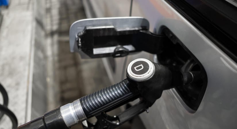 Jövő héten érkezik az 5000 forintos állami gázolajtámogatás