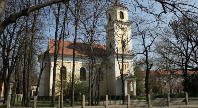 Biblia, pizza és trambulin: ilyen még nem volt a szekszárdi templomban