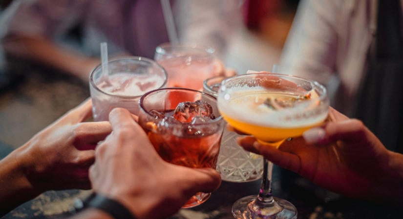 5 meglepő dolog, amit az alkohol a testeddel művel – csak kevesen ismerik ezeket a hatásokat
