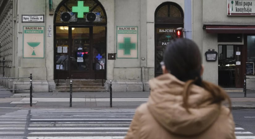 Így lesznek nyitva a gyógyszertárak az október 23-i hosszú hétvégén