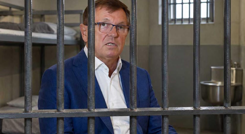 Matolcsy-ügy: hiába ajánlott fel több tízmilliós óvadékot, a bíróság letartóztatta a jegybank volt elnökét