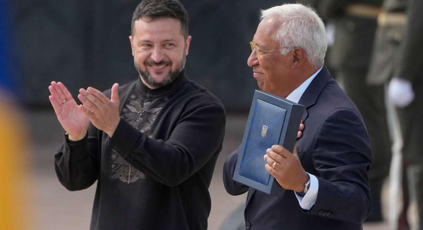 Volodimir Zelenszkij Ukrajna függetlenségének 35. évfordulóján pénzügyi és katonai támogatást követelt partnereitől