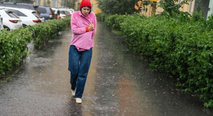 Bekopogtat az ősz: jelentős lehűlés és kiadós eső érkezik a hétvégére