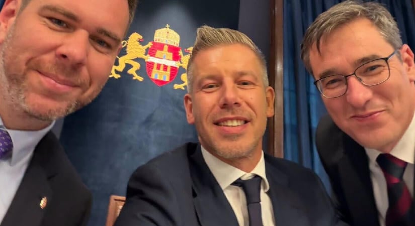 Az év egyik legváratlanabb szelfije Magyar Pétertől