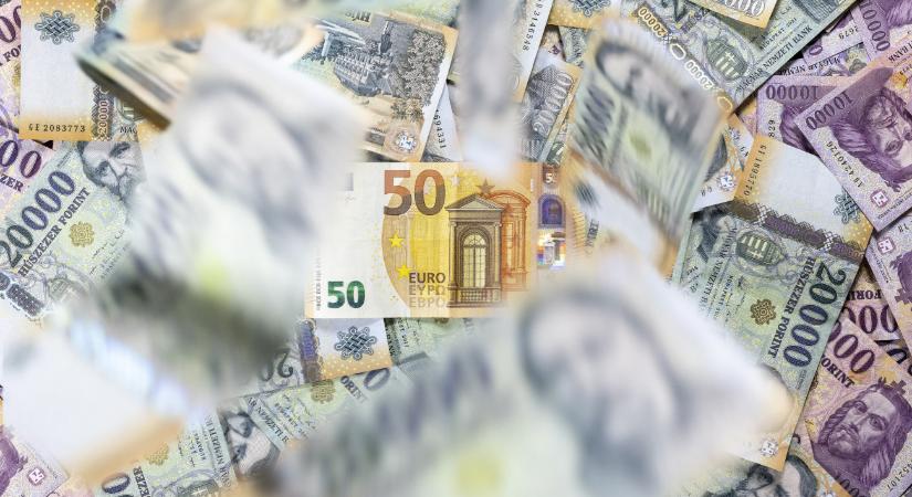 Surányi György megszólalt: ugyanaz Orbán Viktor legfőbb érve az euró ellen, mint ami az én érvem mellette