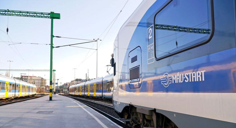 Felsővezetékszakadás Szegeden: több vonat helyett pótlóbusz közlekedik