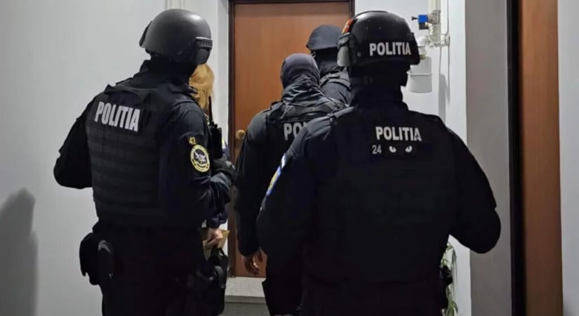 Hamis euróbankjegyek ügyében tartottak házkutatást, őrizetbe vettek egy férfit